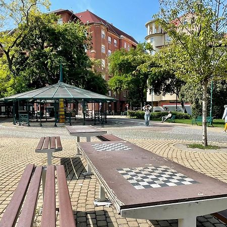 Green City Apartment Budapest - Free Garage, Ac, Balcony, Wi-Fi Budapeste Exterior foto